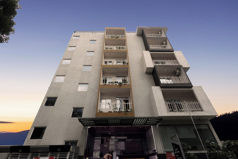 Exterior & Views 2, De Royale Sapphire Suites, Bangalore