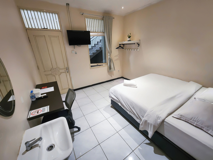 Room 2, Pakuan Residence Hotel, Bogor