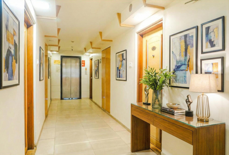 Public Area 3, Oriva Deccan 8, Pune