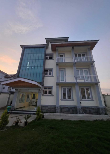 Front of property, AZURI BLISSS RESORT, Badgam