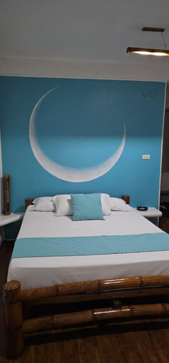 Bedroom 3, Lunazul Guesthouse, San Vicente