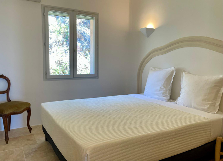 Bedroom 3, Domaine Pietra di Sole, Corse-du-Sud