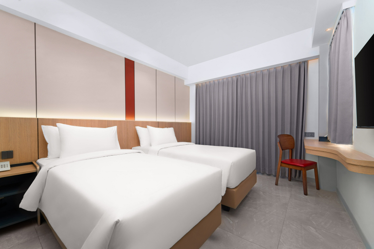 MAXONE Batam Room Type - Deluxe Twin