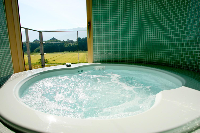 Sport & Beauty, Satoyama No Auberge Maki No Oto, Nanto