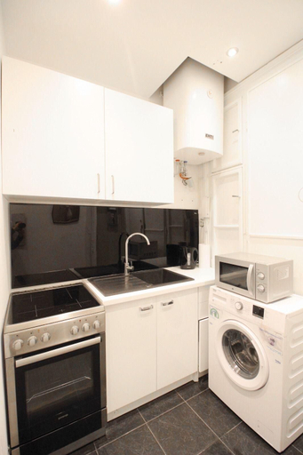 Private kitchen, Premium 1BR Stay for 5 Prime Location, Wien