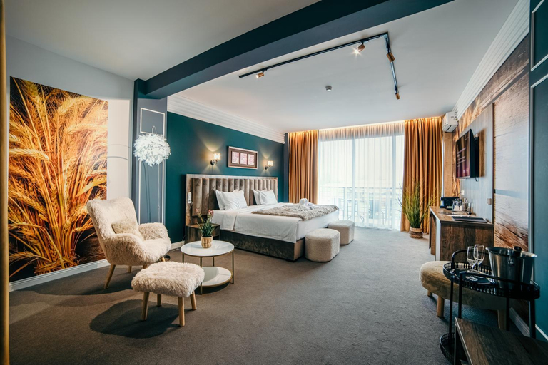 Bedroom 2, Hotel Nordic Twins & Wellness, Radauti
