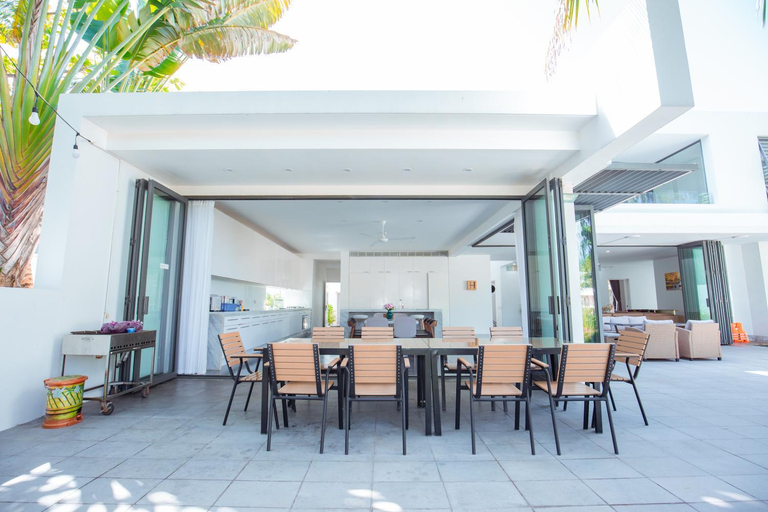 Food & Drinks 5, Villa 5 Bedrooms Private Pool Sanctuary Ho Tram, Xuyên Mộc