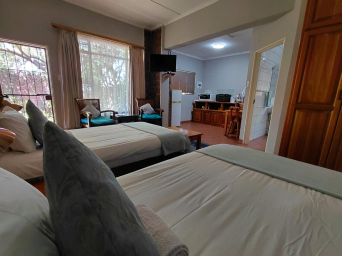 Bedroom 2, Selati 103 Guest Cottages, Ehlanzeni