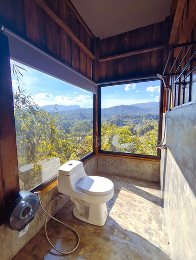 Bathroom, Flower hill 180, Muang Chiang Rai