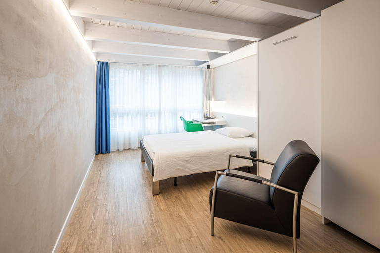 Bedroom 3, Seminarhotel Lihn, Glarus