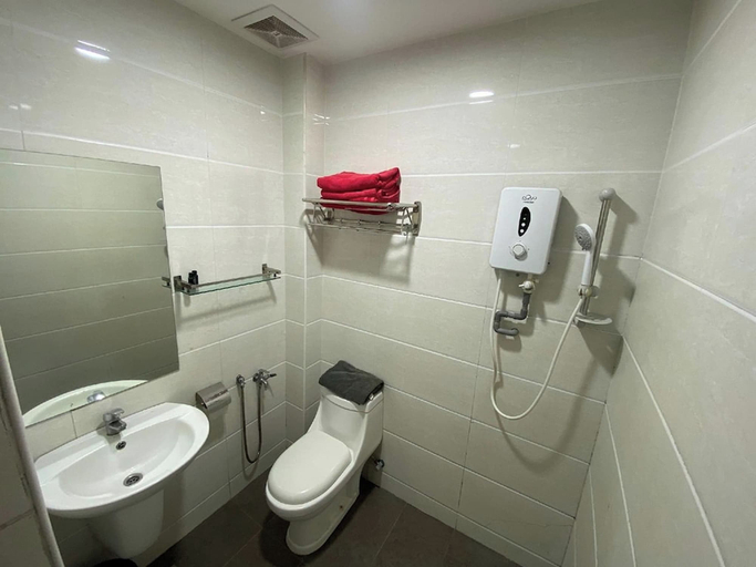 Bathroom 4, Arafah Hotel Nilai, Seremban