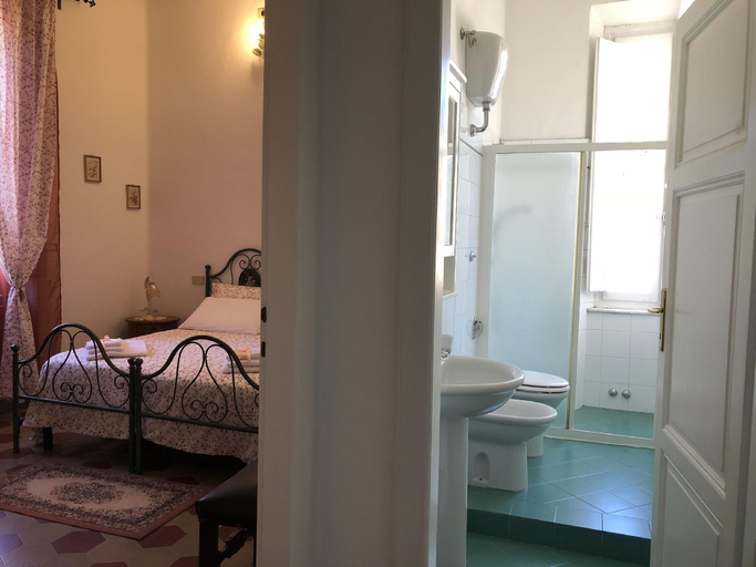 Bedroom 4, Relais Puccini, Lucca