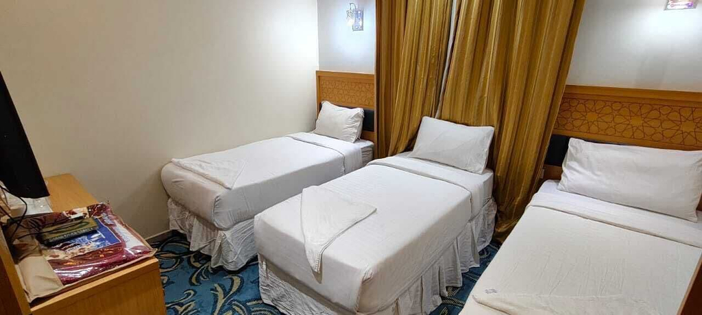 Room 4, Moro Global Gold Al Aziziyah Hotel, Makkah