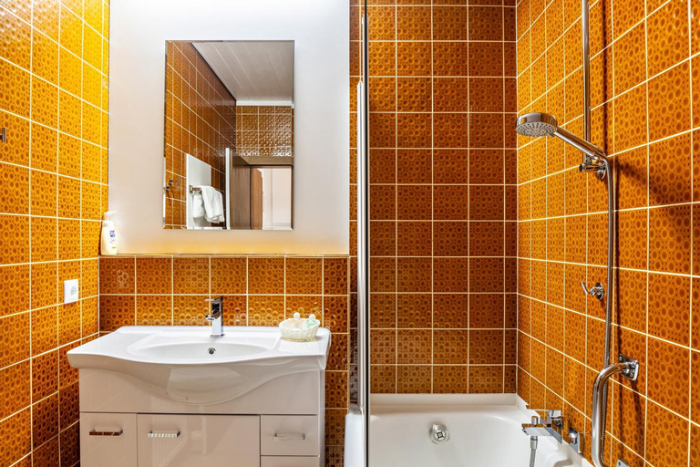 Bathroom 3, Haus Excelsior Top 17, Innsbruck Land