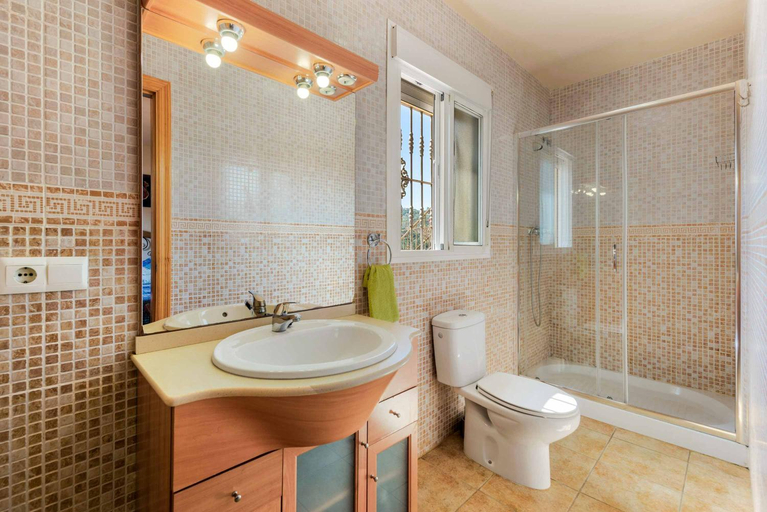 Bathroom 4, Villa Mi Casa Nueva, Málaga