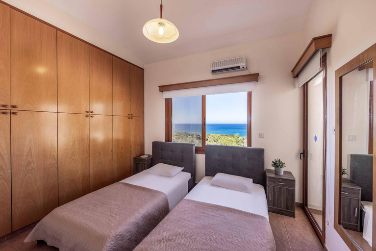 Bedroom 3, Villa Korona