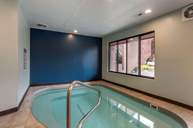 Sport & Beauty 5, Best Western Sunridge Inn & Conference Center, Baker
