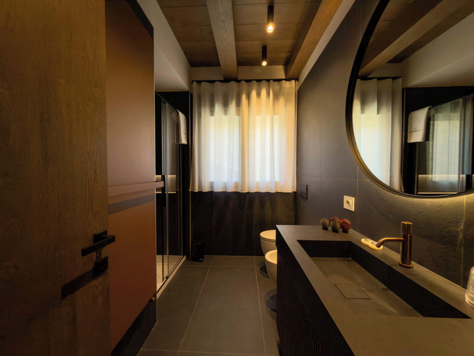 Bathroom 3, Luxury Mountain Suites, L'Aquila