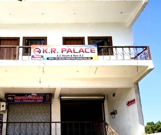 Front of property 4, Hotel KR Palace, Agra