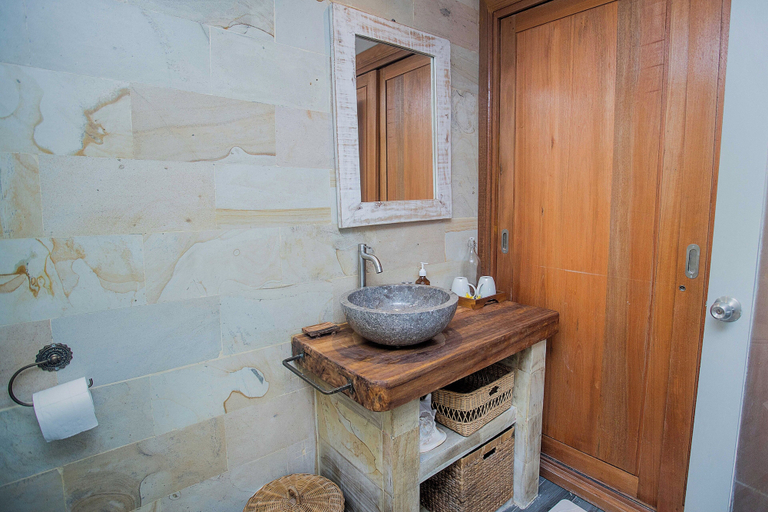 Interior detail 5, Moonlight Villa Ceningan, Klungkung
