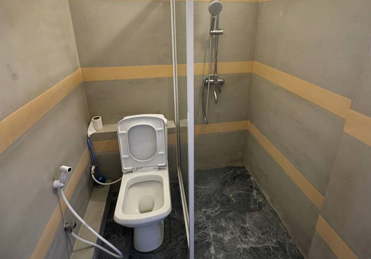 Bathroom 4, Eros Hotels Green house, Akmeemana