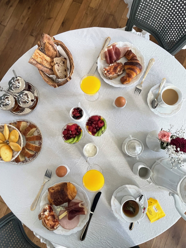 Breakfast meal 2, House of Mailly, Vienne