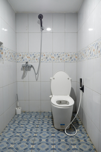 Bathroom 5, Omah Kuwitan, Traditional Java Home & Hospitality, Yogyakarta
