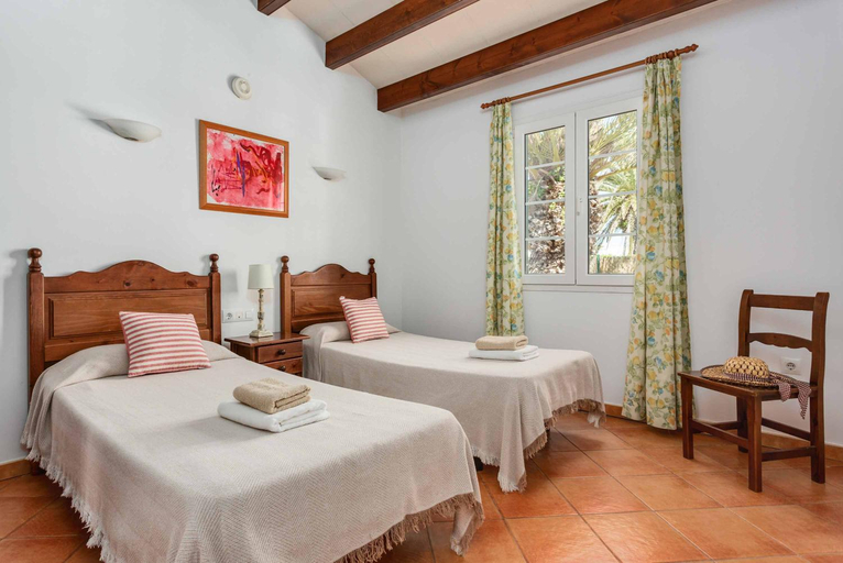 Others 4, Villa Tierrasol, Baleares