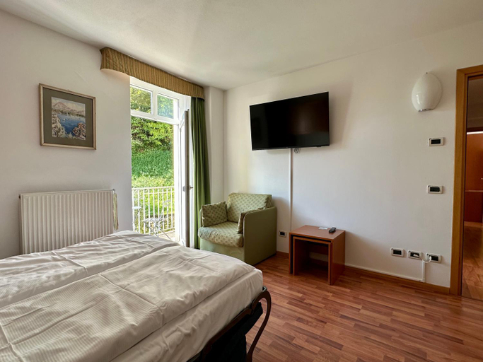 Bedroom 3, Aparthotel Englovacanze, Trento