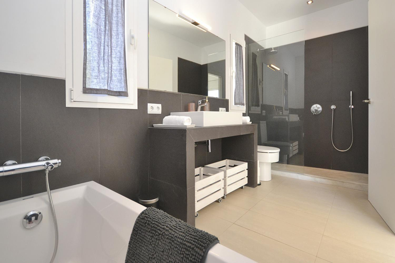 Bathroom 3, Carritx - Villa With Private Pool. Free Wifi, Baleares
