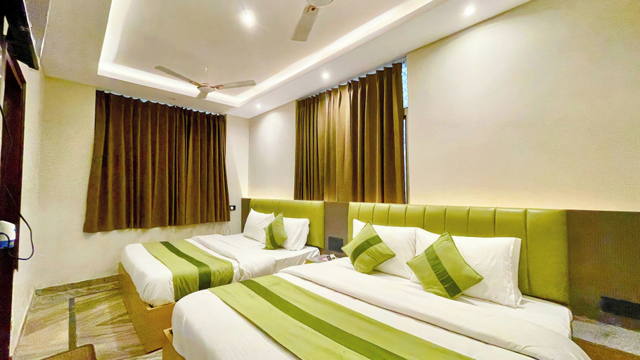 Room 5, HOTEL PREMIUM K P Near HAR KI PODDI, Hardwar