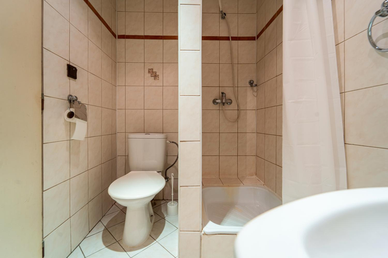 Bathroom 3, Hotel Slovakia, Žilina