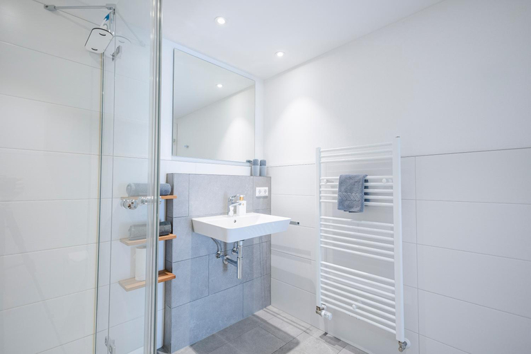 Bathroom 2, SEEZEIT Residence, Bodenseekreis
