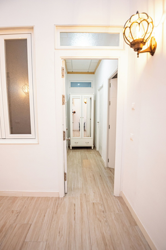 Property entrance, El Templete Suite 2, Córdoba
