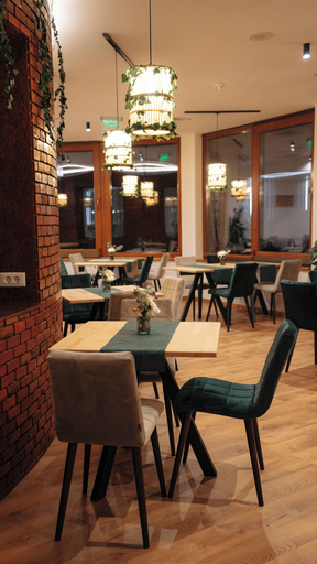 Restaurant 5, Nature Nest, Bran