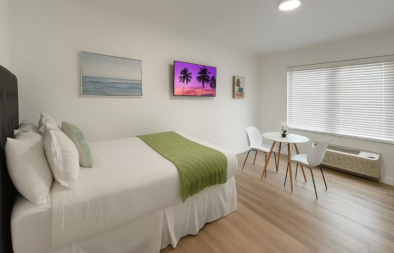 Room, Sea Breeze Retreat Miami Beach Studio, Miami-Dade