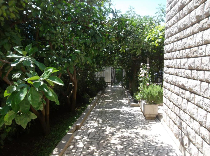 Others 5, Guest House 4M Gregović