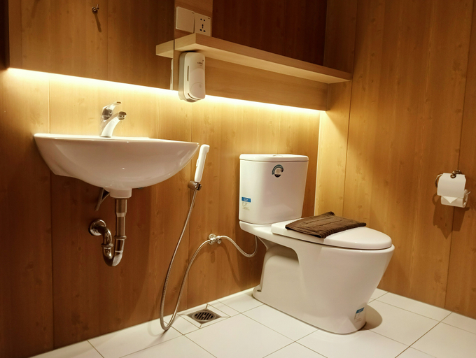 Mutiara Hotel and Convention - Tap to explore photos