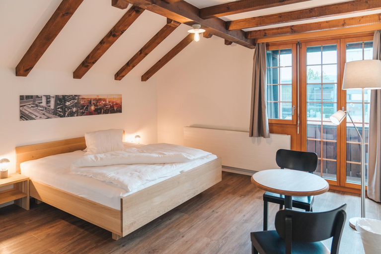 Bedroom 2, Hotel Mullerhof, Laufenburg