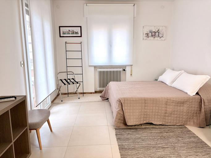 Room 2, Smile, Venezia