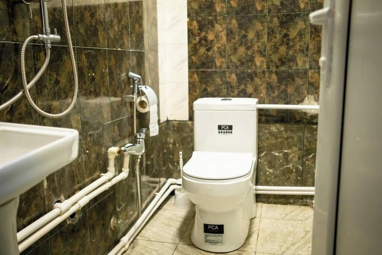 Bathroom, Flora Hostel Baku, Baku