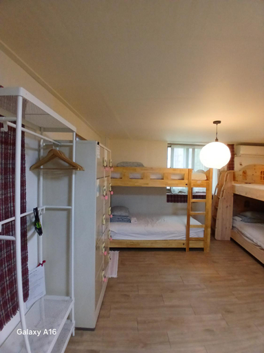 Bedroom 4, Pohang Youngildae Guesthouse, Pohang