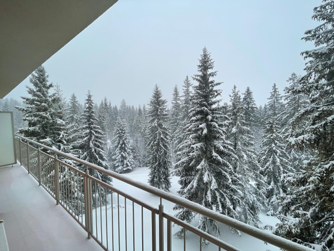 Others 5, Golem Apartments, Poprad