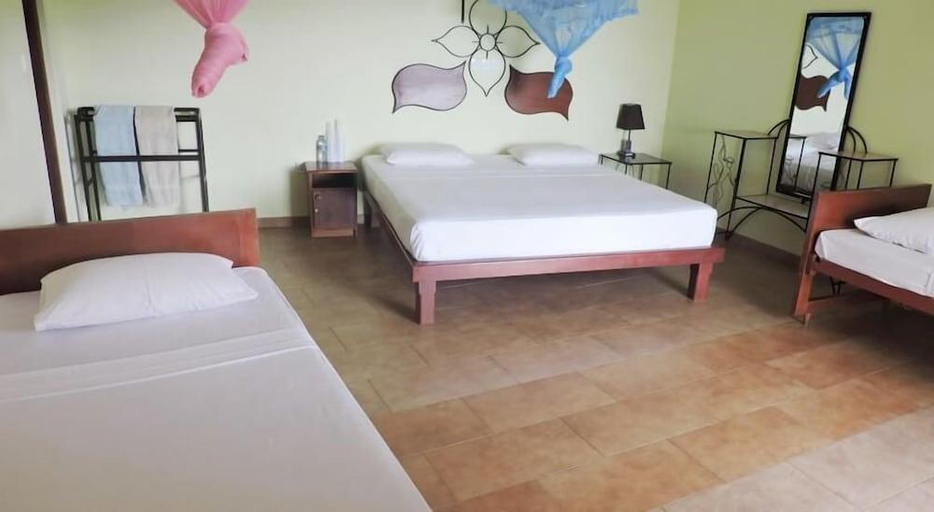 Bedroom 2, Nature Walk Resort, K.F.G. & G. Korale