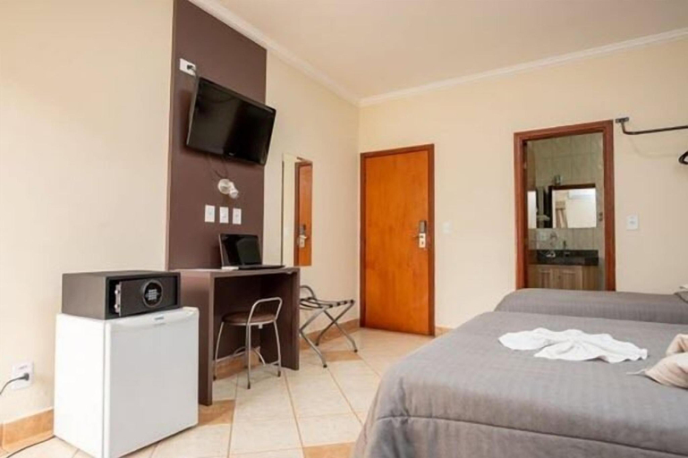 Bedroom 3, Universitário Hotel, Itapetininga