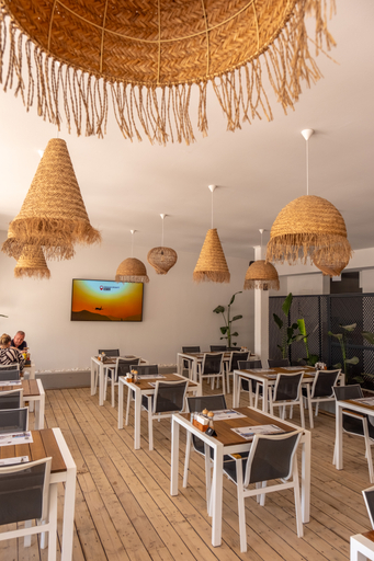 Food & Drinks 4, Beach 222 Öluedeniz, Fethiye