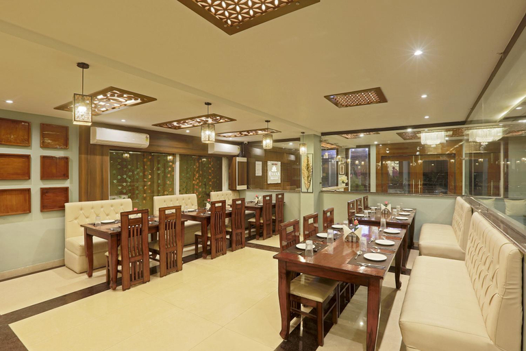 Food & Drinks 5, Hotel Luxury Stay Delhi Airport, Delhi