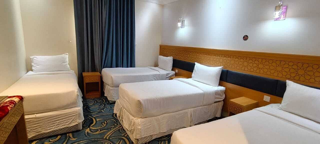 Room 5, Moro Global Gold Al Aziziyah Hotel, Makkah