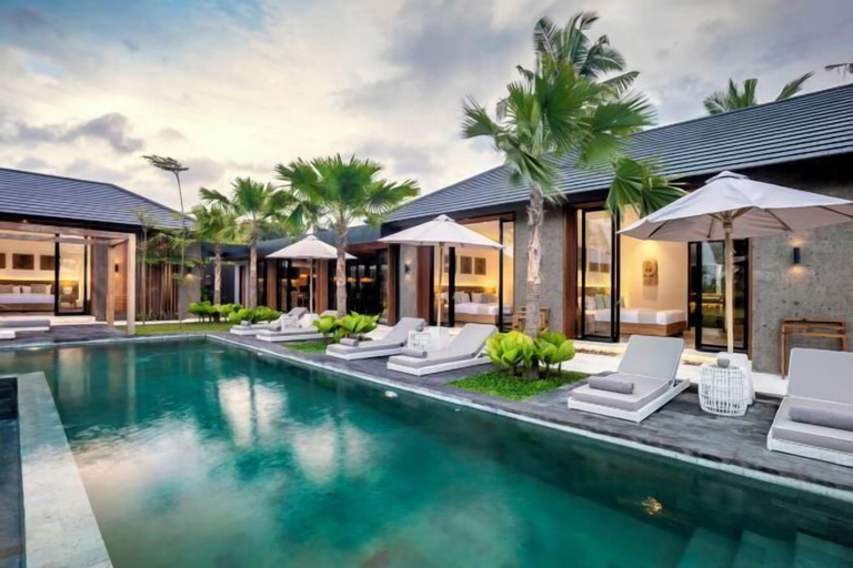 Pool 4, Villa Florentine by BaliSuperHost, Gianyar