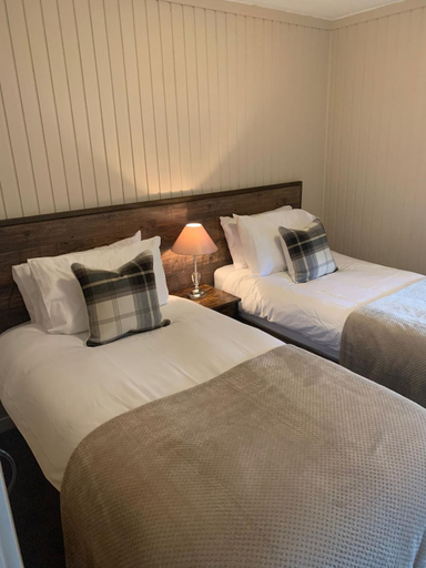 Bedroom 2, Breacan Lodge, Argyll and Bute